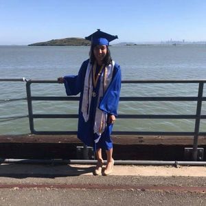 Meet your Posher, Juana